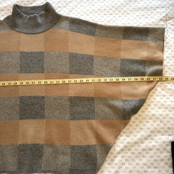 Note di Anita Wool Blend Made in Italy Tan and Gray Women's One Size Poncho - Picture 4 of 6